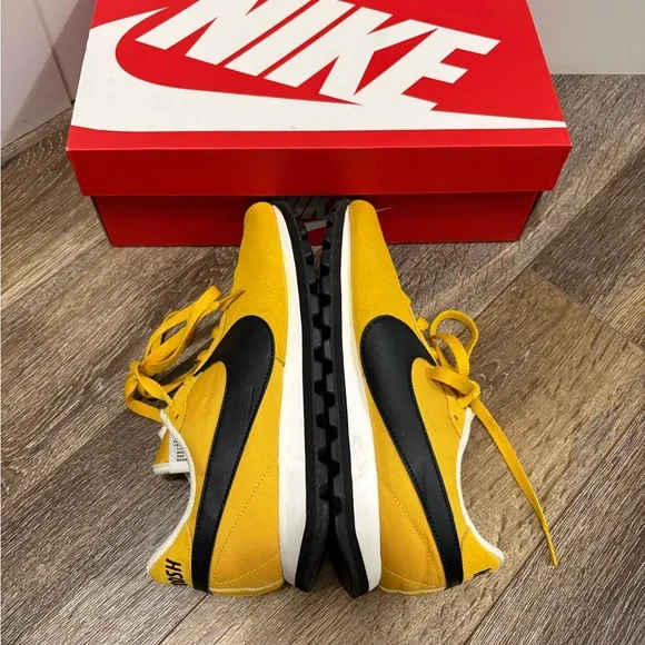 Nike
Sneakers Nike Pre-Love O.X. Black Swoosh Sz 8 - Picture 12 of 13